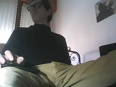 Snapshot of Moro_ra chatting on 02/26/26, 12:48 Moro ra online show from 02/26/26, 12:48