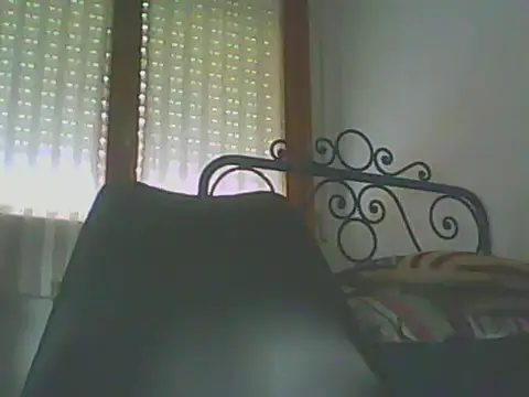 Snapshot of Moro_ra chatting on 04/30/26, 11:49 Moro ra online show from 04/30/26, 11:49