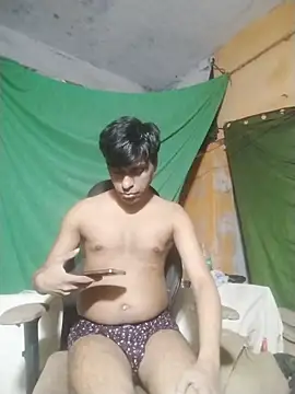 Snapshot of desiboy1101 chatting on 12/02/25, 02:12 desiboy1101 online show from 12/02/25, 02:12