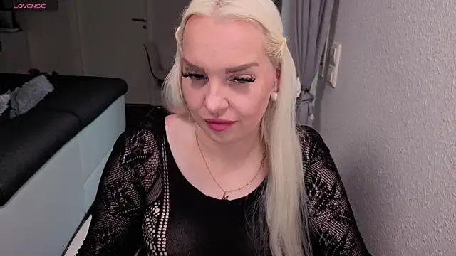 MIA-XXX online show from 06/09/26, 04:13