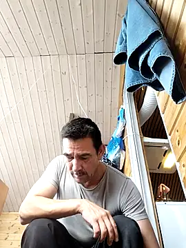 Snapshot of dick81 chatting on 08/02/26, 01:31 dick81 online show from 08/02/26, 01:31