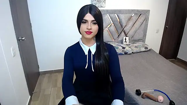 Snapshot of kamila_martin chatting on 11/13/25, 06:40 kamila martin online show from 11/13/25, 06:40