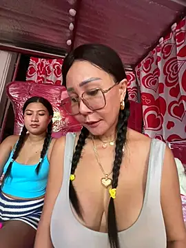 sweetieme online show from 05/09/26, 01:55