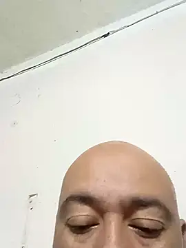 GeorgeVergaGrues online show from 02/05/25, 03:34