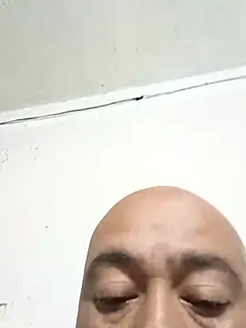 GeorgeVergaGrues online show from 02/17/25, 03:25