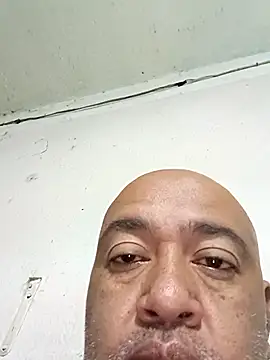 GeorgeVergaGrues online show from 10/01/25, 07:03