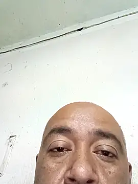 GeorgeVergaGrues online show from 10/14/25, 02:45