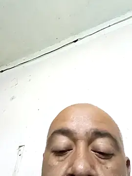 GeorgeVergaGrues online show from 10/17/25, 02:26