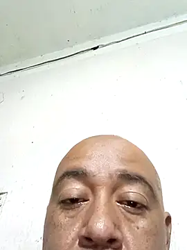 GeorgeVergaGrues online show from 10/28/25, 02:04