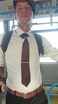 Snapshot of viraglaci18@xh chatting on 09/22/25, 09:44 viraglaci18xh online show from 09/22/25, 09:44