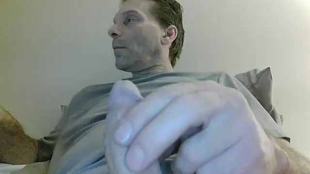 cumhere71 online show from 06/18/26, 04:46