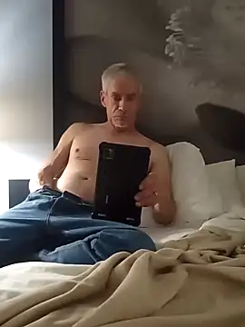 Biknight online show from 12/13/24, 08:26