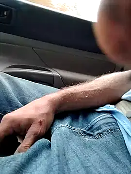 Biknight online show from 11/02/25, 10:12