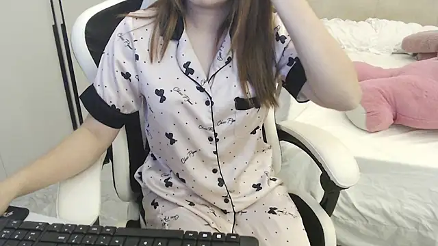 Hanako love online show from 02/06/25, 02:22