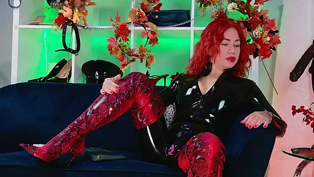 Snapshot of Ella__Kross chatting on 09/25/25, 04:05 Ella Kross online show from 09/25/25, 04:05