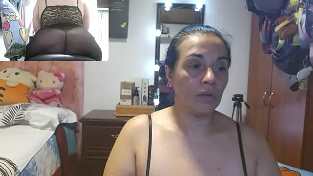 zoe hotxxx online show from 07/22/26, 02:09