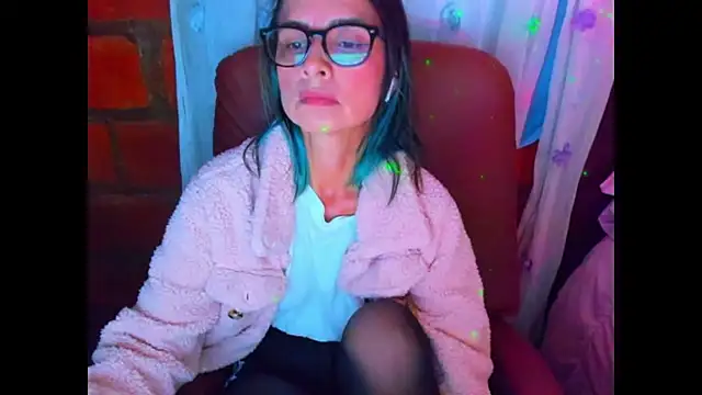 BrianaGarner online show from 06/11/26, 02:00
