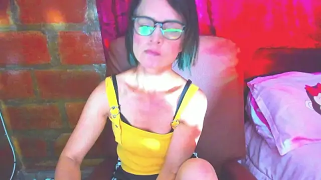 BrianaGarner online show from 06/27/26, 05:40
