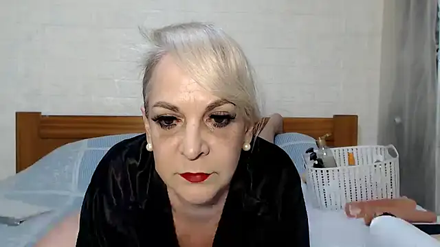awild kitten online show from 05/03/26, 09:37