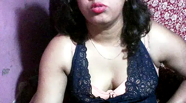 koyel90 online show from 12/17/24, 04:01