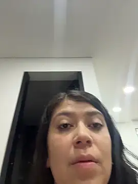 Snapshot of emilyjohanson chatting on 04/23/26, 06:32 emilyjohanson online show from 04/23/26, 06:32