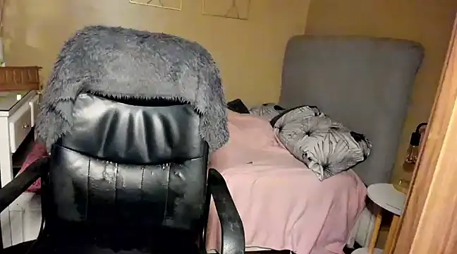 HOTnWILDalice online show from 01/23/25, 03:26