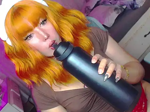 HOTnWILDalice online show from 06/22/26, 04:31