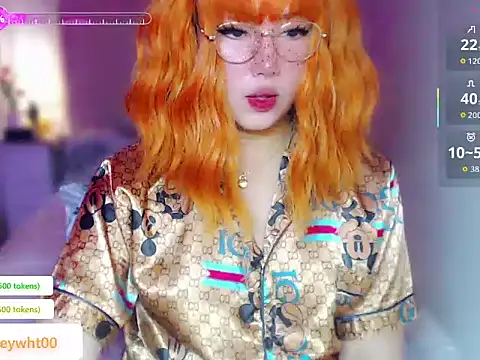 HOTnWILDalice online show from 07/27/26, 04:08