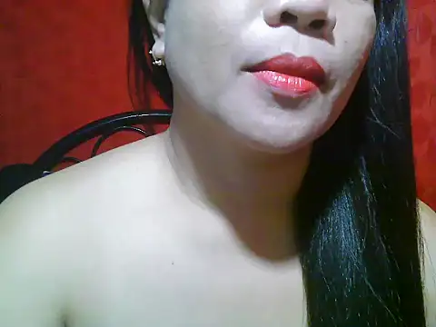 Snapshot of xsweetlips69x chatting on 03/07/25, 05:28 xsweetlips69x online show from 03/07/25, 05:28