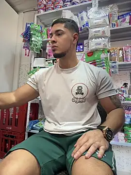 Snapshot of Dimitri_Colleman chatting on 09/20/25, 07:04 Dimitri Colleman online show from 09/20/25, 07:04