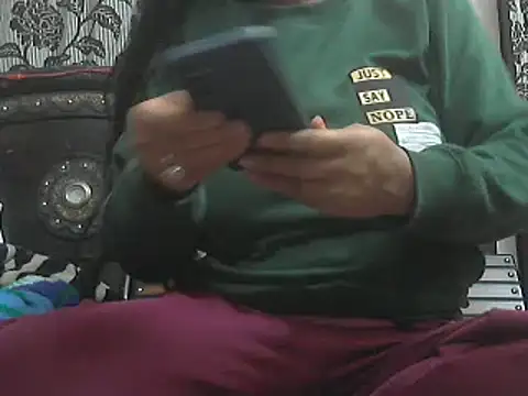 prettyindiandoll online show from 12/12/24, 02:00