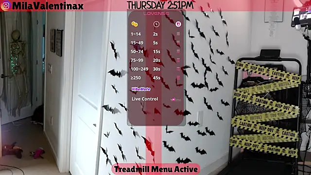 Snapshot of MilaValentina chatting on 10/30/25, 06:52 MilaValentina online show from 10/30/25, 06:52