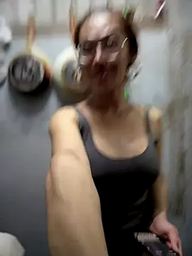 Jakolera2020 online show from 09/14/25, 07:29