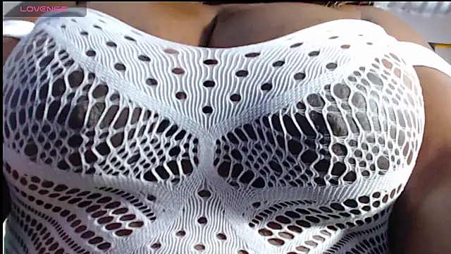 Snapshot of ViviannLane chatting on 07/06/26, 06:54 ViviannLane online show from 07/06/26, 06:54