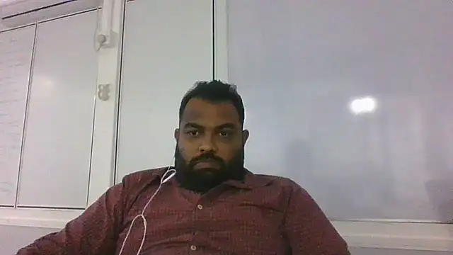 Snapshot of FatCockBoySL chatting on 12/17/24, 12:22 FatCockBoySL online show from 12/17/24, 12:22