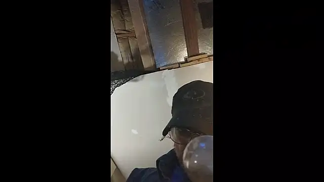 ROBERT0516 online show from 11/29/25, 06:05