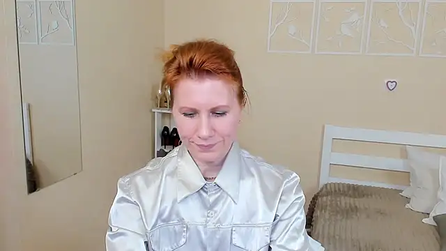 FoxySophia online show from 01/28/25, 12:15