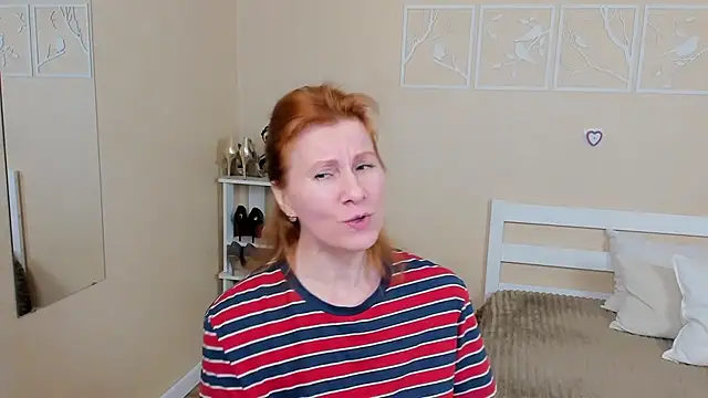FoxySophia online show from 01/30/25, 11:24
