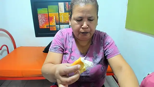 beckyummys online show from 02/06/25, 12:16
