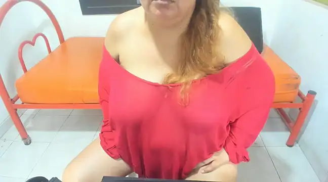 beckyummys online show from 02/19/25, 03:16