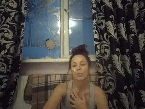 LindaStarS online show from 01/17/25, 05:11