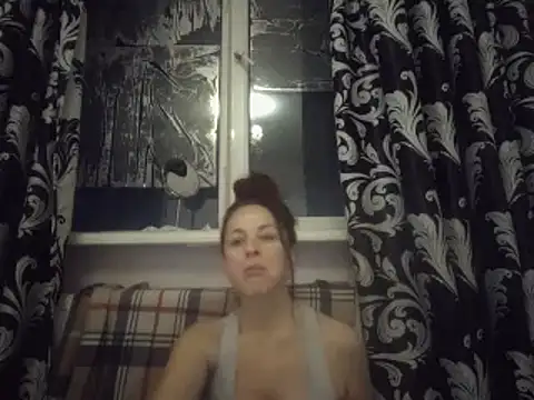 LindaStarS online show from 01/20/25, 03:39