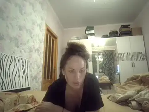 LindaStarS online show from 02/05/25, 06:15
