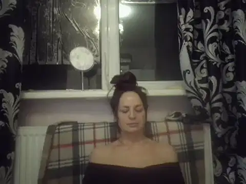 LindaStarS online show from 02/08/25, 07:05
