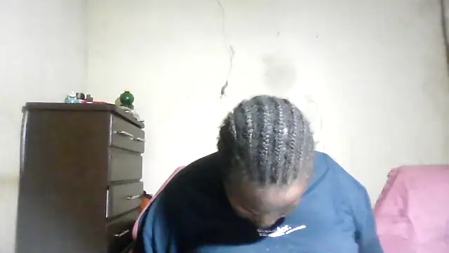 Snapshot of sexybigboobz chatting on 09/25/25, 03:49 sexybigboobz online show from 09/25/25, 03:49