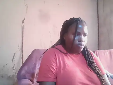 Snapshot of sexybigboobz chatting on 10/19/25, 04:24 sexybigboobz online show from 10/19/25, 04:24