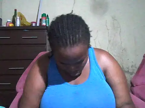 Snapshot of sexybigboobz chatting on 03/28/26, 12:32 sexybigboobz online show from 03/28/26, 12:32