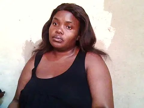 Snapshot of sexybigboobz chatting on 05/18/26, 07:03 sexybigboobz online show from 05/18/26, 07:03