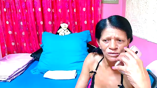 SLUTTYROXY online show from 01/08/25, 04:33