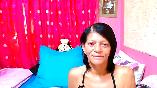 SLUTTYROXY online show from 01/14/25, 06:56